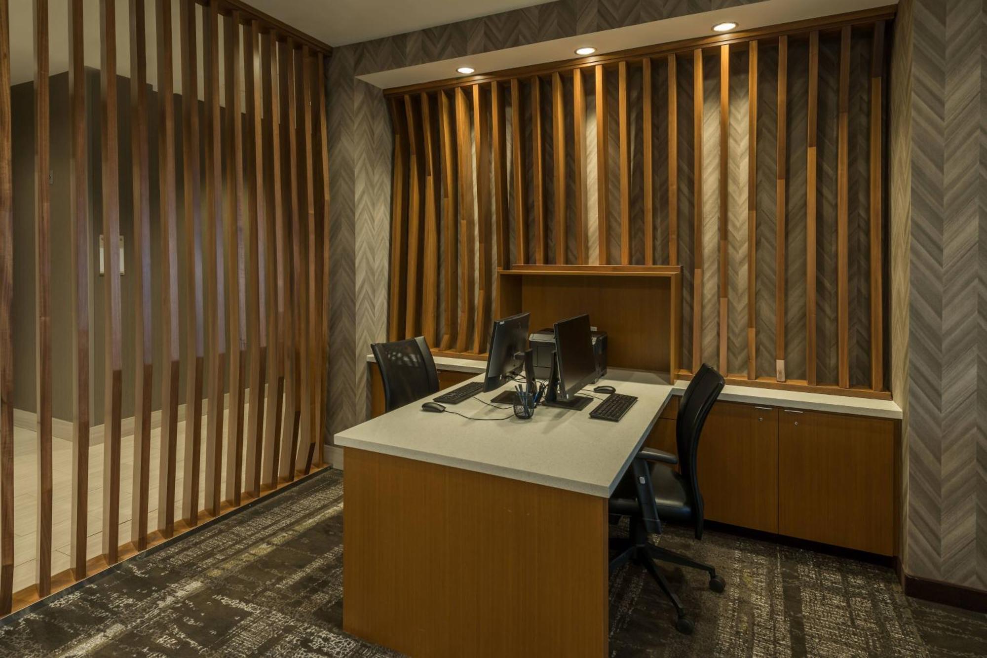 Springhill Suites By Marriott Reno Esterno foto